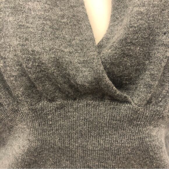 Expresss Gray Knit Sweater - Picture 6 of 16